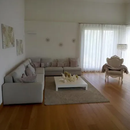 Casa Con Privato Piscina Sul Lago Di Como Bellagio
