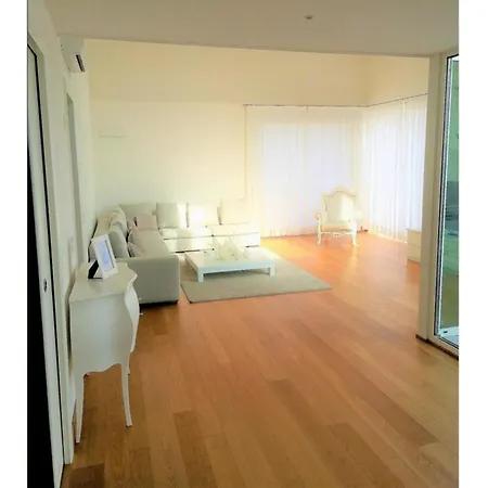 Apartment Casa Con Privato Piscina Sul Lago Di Como Bellagio