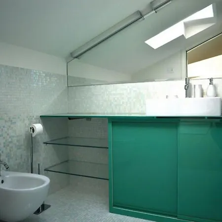 Casa Con Privato Piscina Sul Lago Di Como Apartment